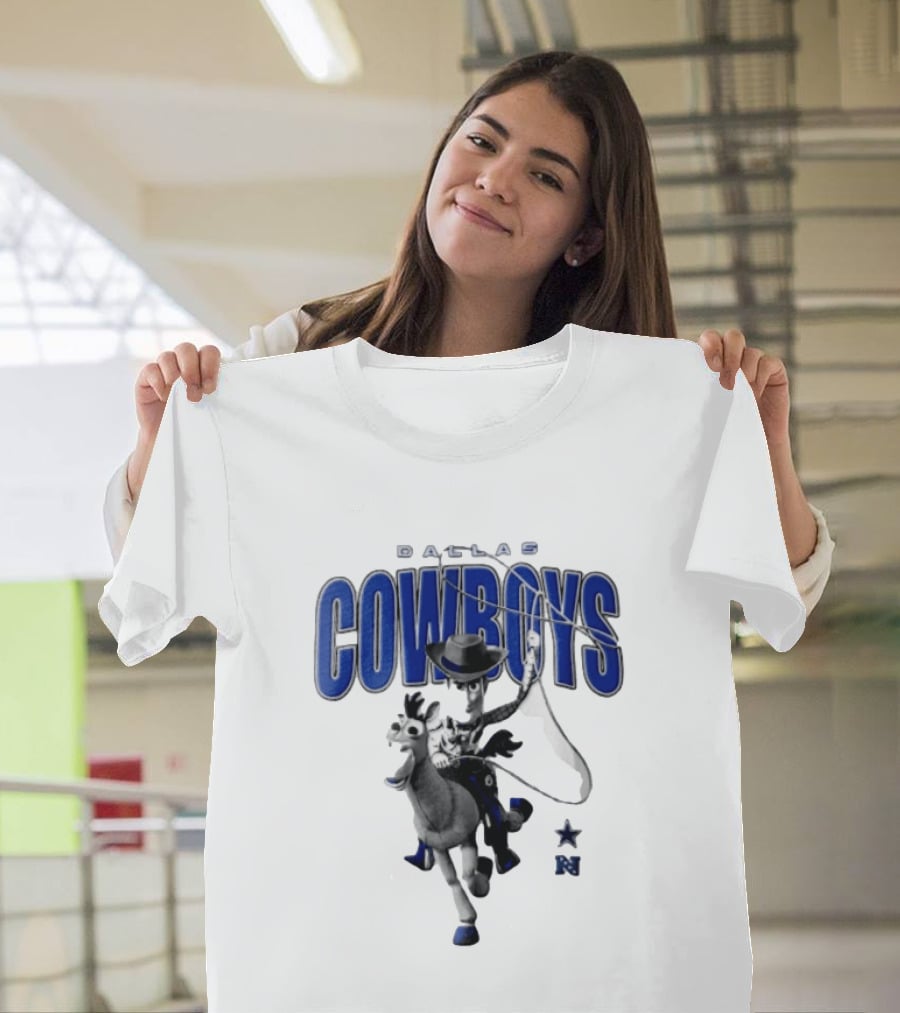 Dallas Cowboys Woody Bullseye Lasso Cartoon NFL Toy T-Shirt