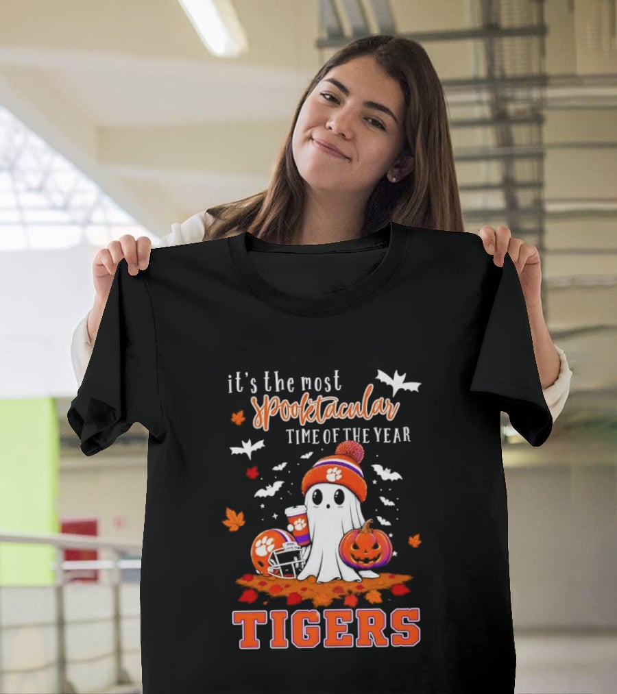 Tiger's Most Spooktacular Halloween Time With Ghost And Pumpkins T-Shirt