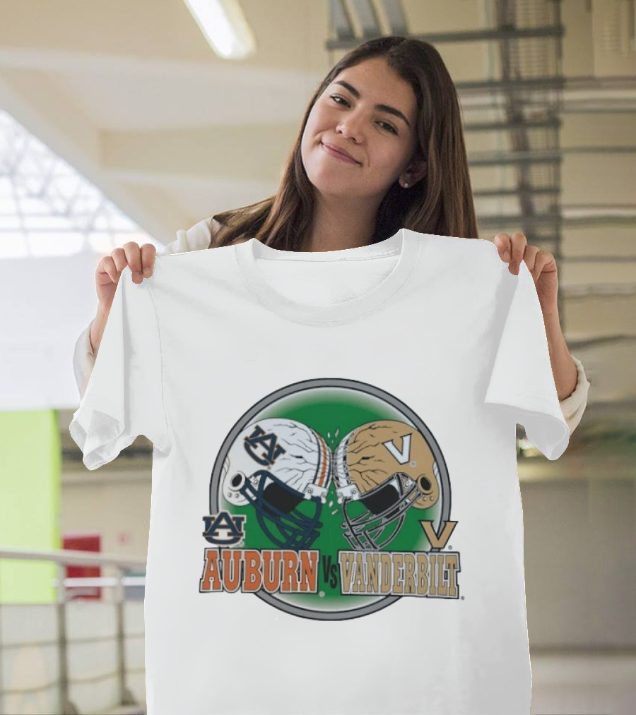 Auburn Tigers Vs Vanderbilt Commodores Football Helmets Clash T-Shirt