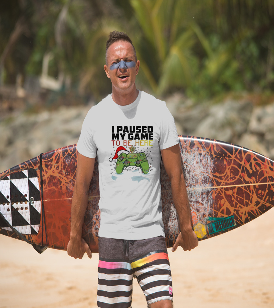 I Paused My Game To Be Here Christmas Gamer Controller Holiday Lights Santa Hat T-Shirt