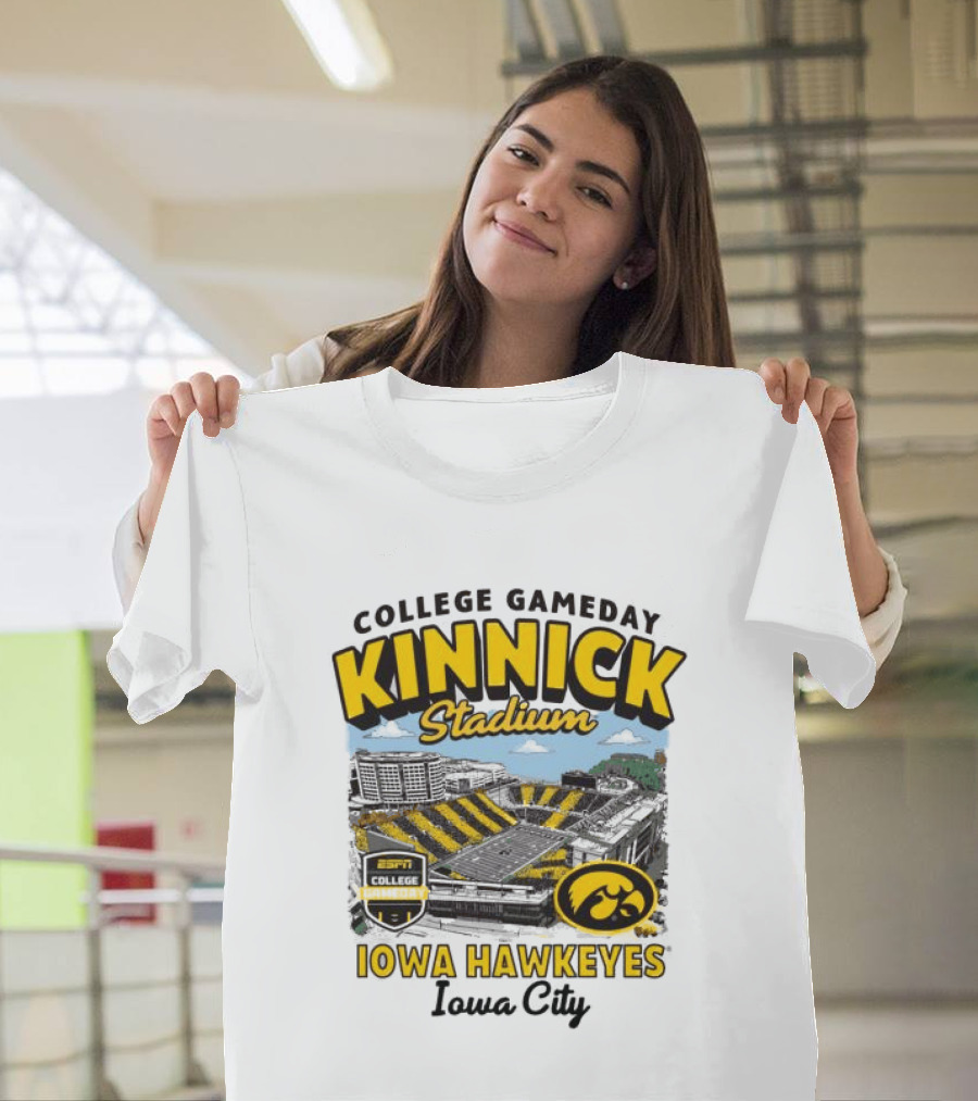 College Gameday Kinnick Stadium Iowa Hawkeyes Iowa City T-Shirt