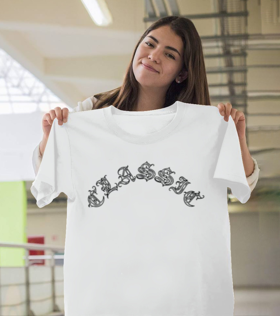 Little Stranger Classic Retro Gothic T-Shirt