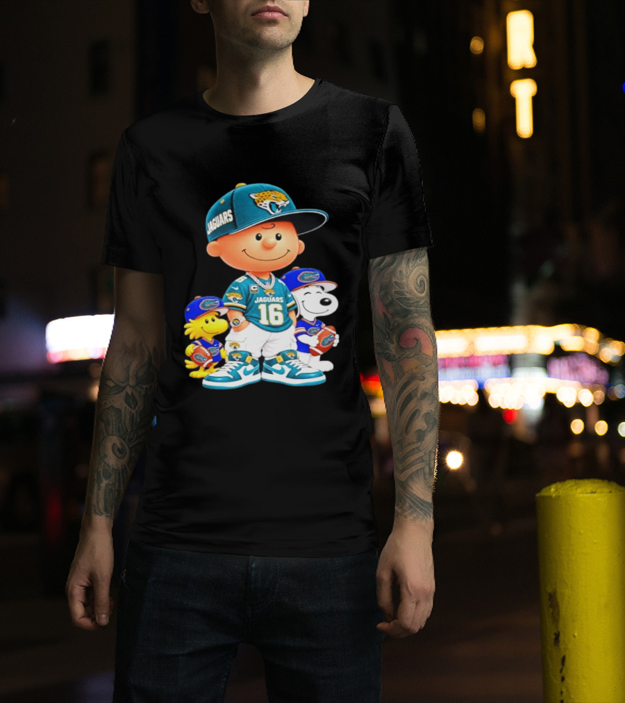 Charlie Brown With Snoopy And Woodstock Jacksonville Jaguars 16 Jersey Peanuts Football Fan Gear T-Shirt