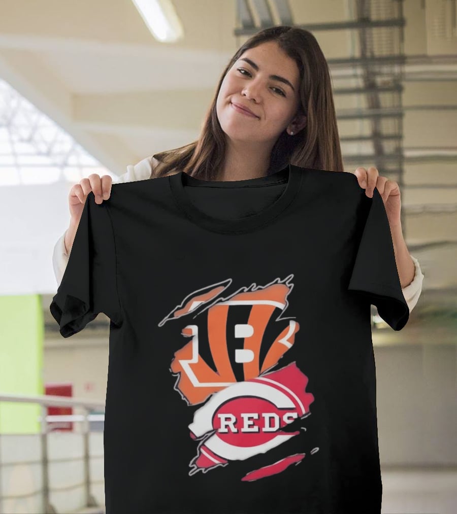 Cincinnati Bengals Reds Distressed Logo Sports Fusion T-Shirt