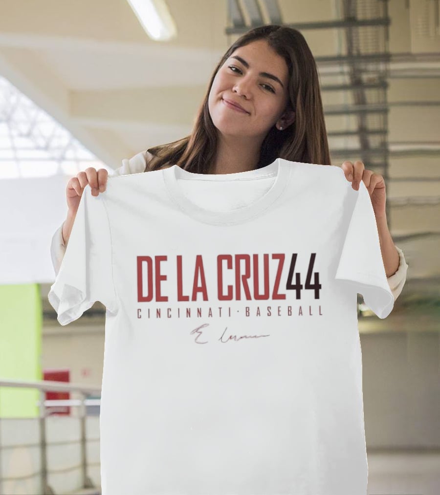 De La Cruz 44 Cincinnati Baseball Elly T-Shirt
