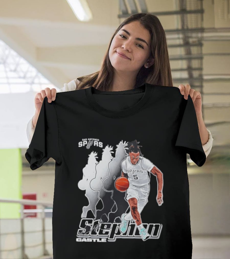 San Antonio Spurs Stephon Castle Dribbling Action T-Shirt