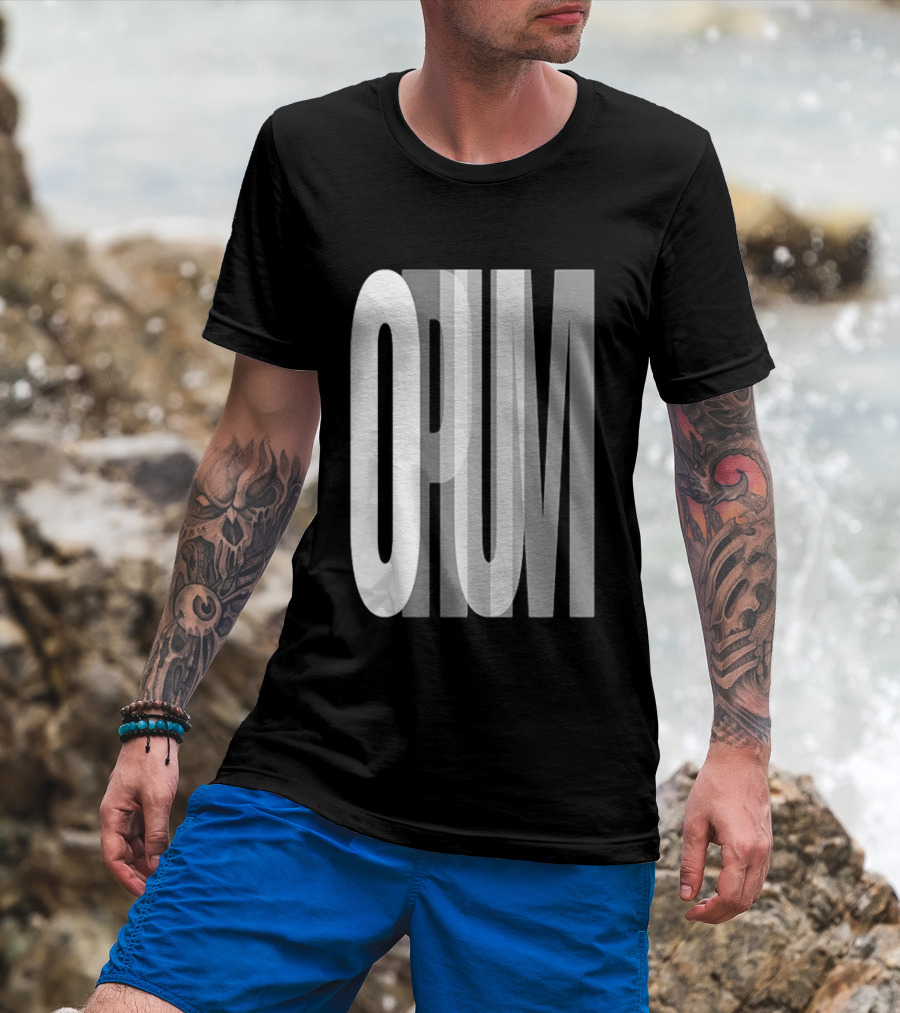 Opium Store Opium 00 Bold Text Optical Illusion T-Shirt
