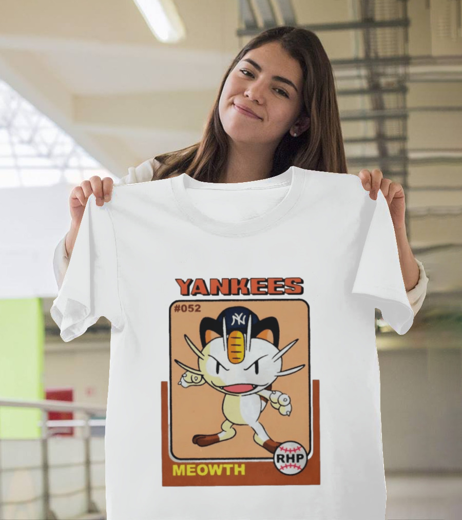 Yankees Meowth #052 RHP Baseball Card T-Shirt