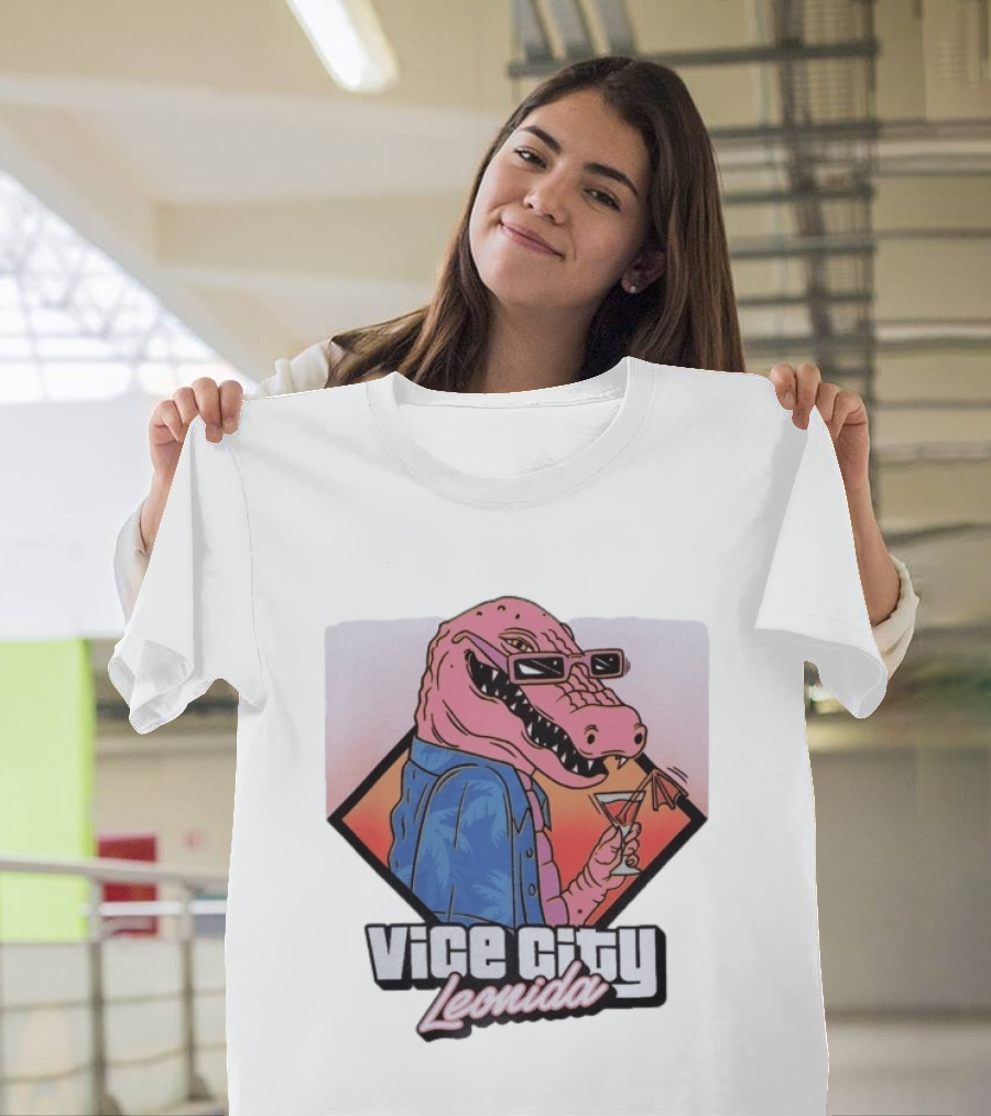 Grand Theft Auto Vice City Leonida Gator With Cocktail Rockstar Games VI T-Shirt