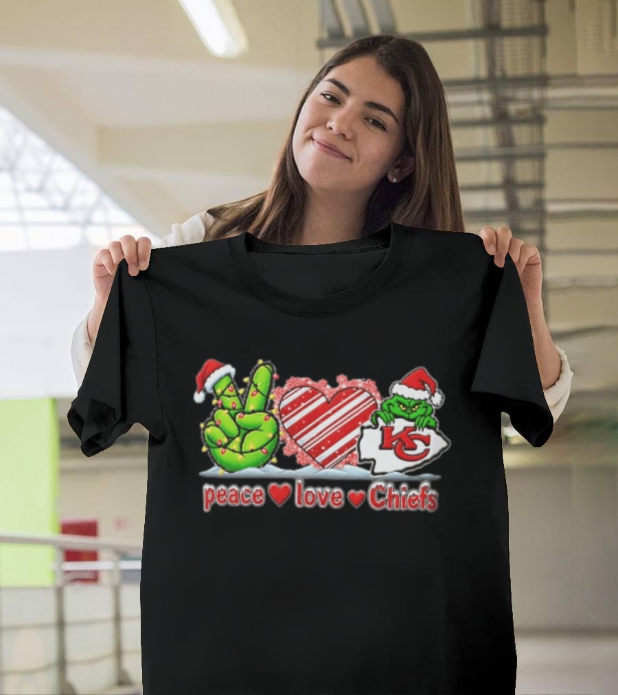 Peace Love Chiefs Christmas Grinch Kansas City Chiefs Fan T-Shirt