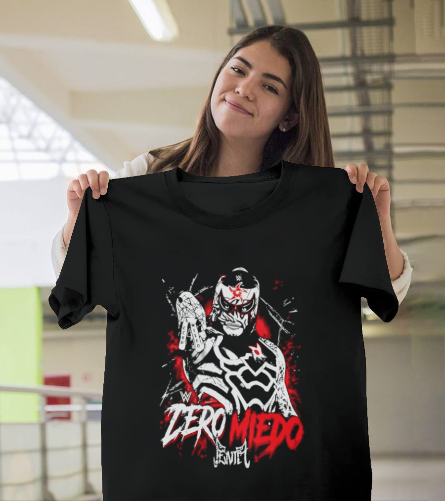 Penta El Zero Miedo Lucha Libre Hand Gesture T-Shirt