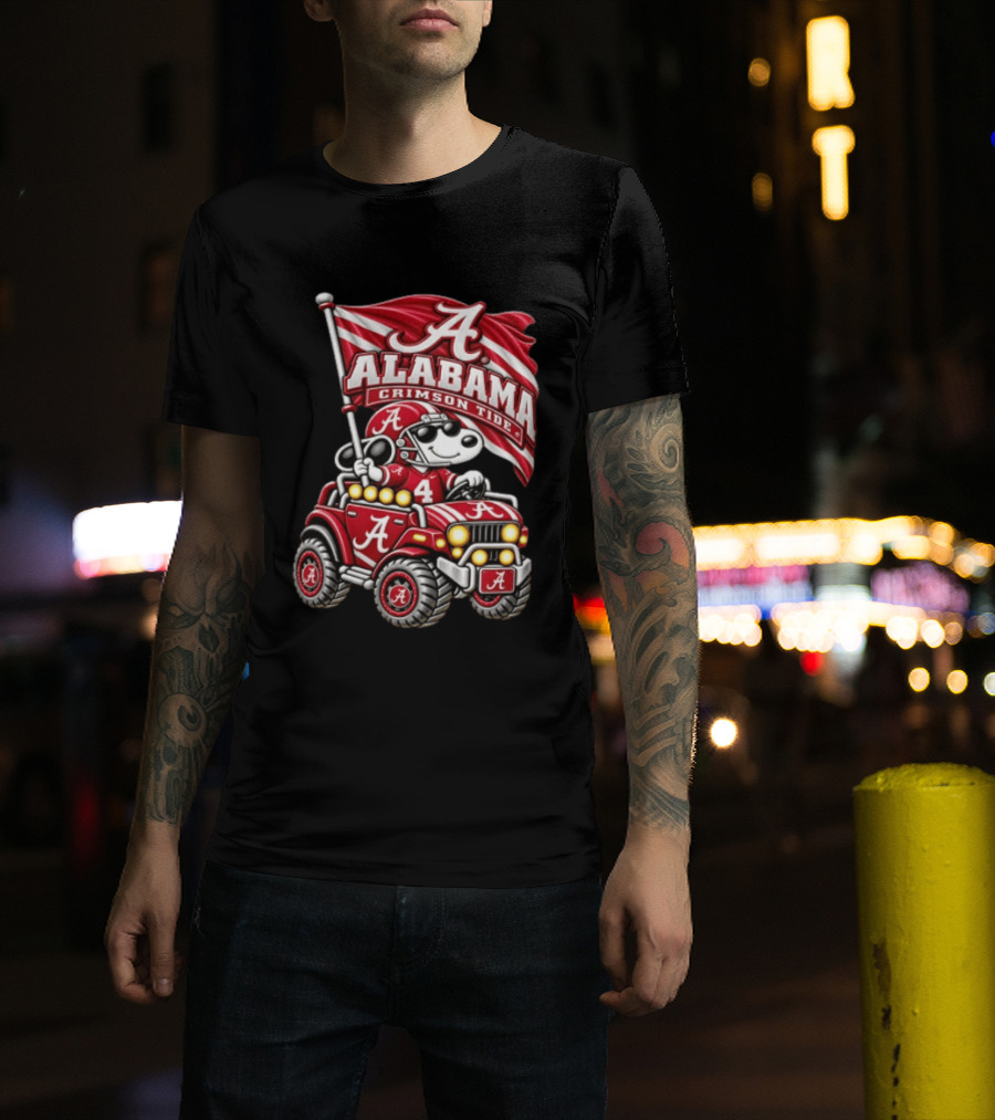 Alabama Crimson Tide NCAA Football Snoopy Driving Offroad Vehicle T-Shirt