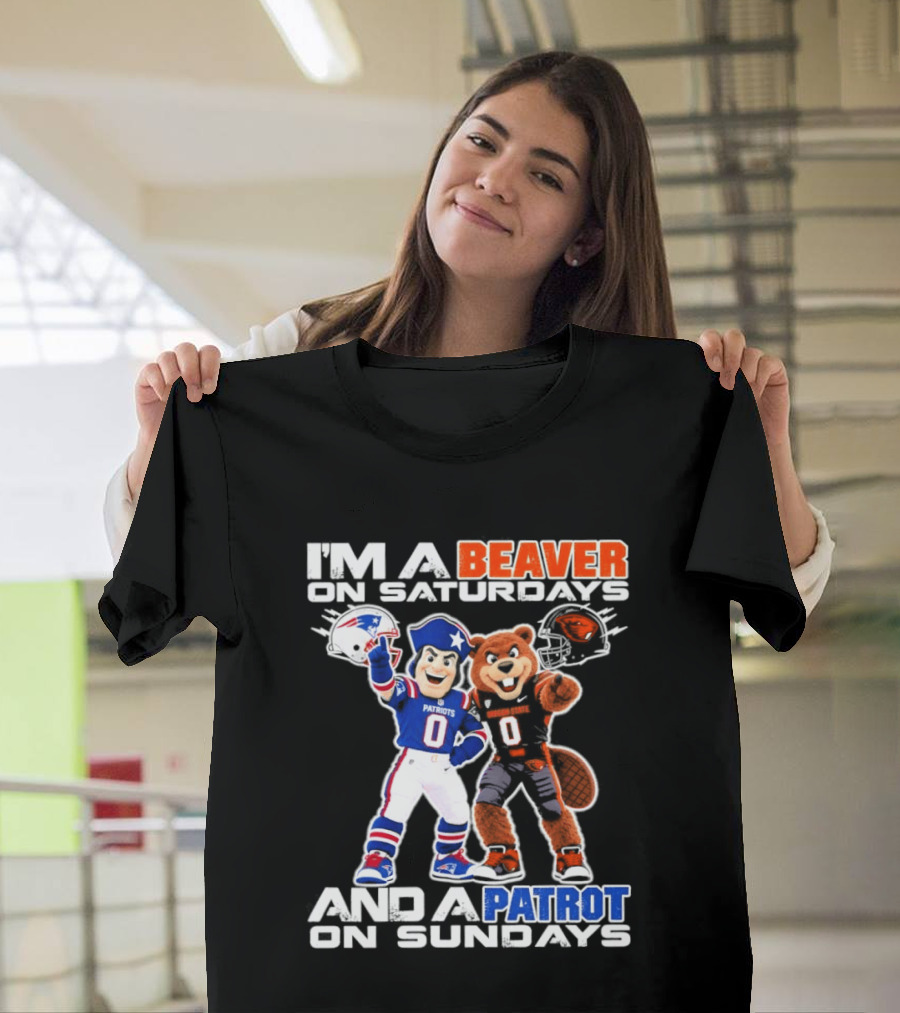 I'm A Beaver On Saturdays And A Patriot On Sundays Football Mascots T-Shirt