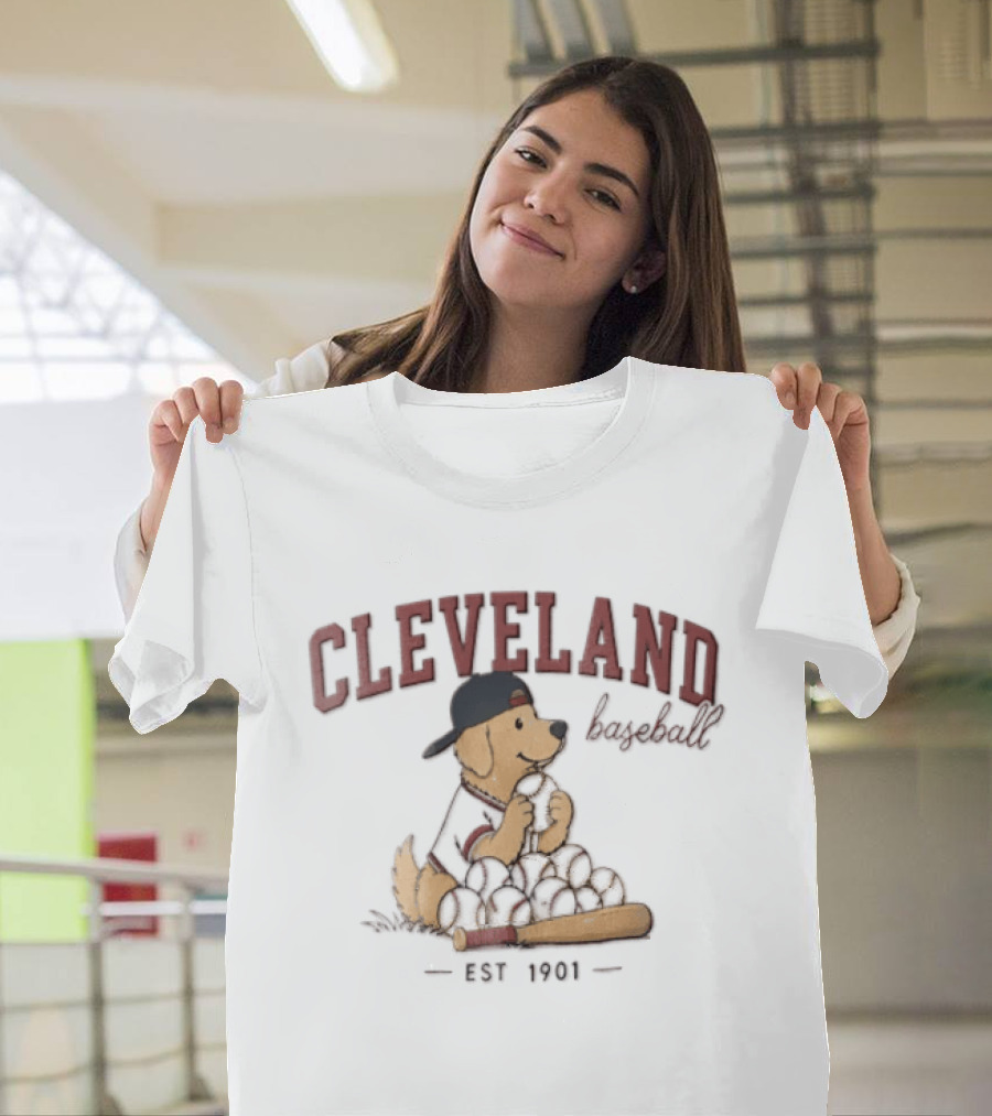 Cleveland Golden Retriever Baseball Est 1901 T-Shirt