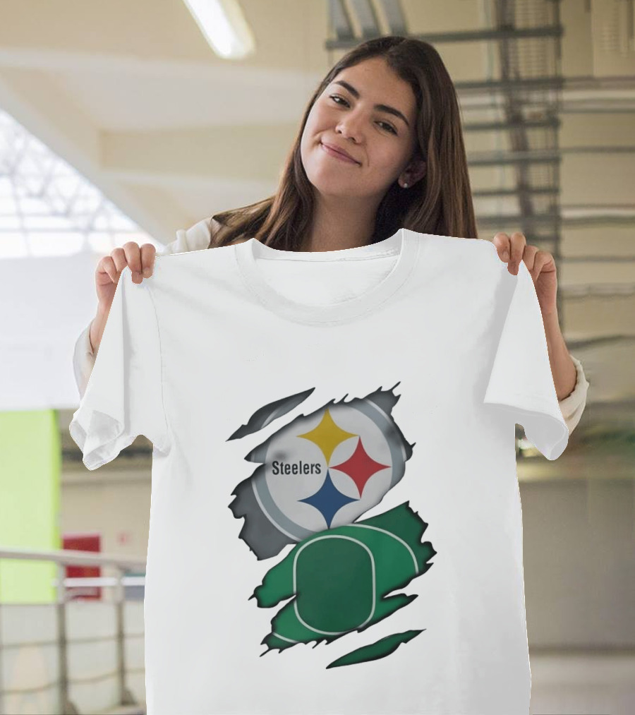 Steelers Oregon Ducks Ripped Skin Effect T-Shirt