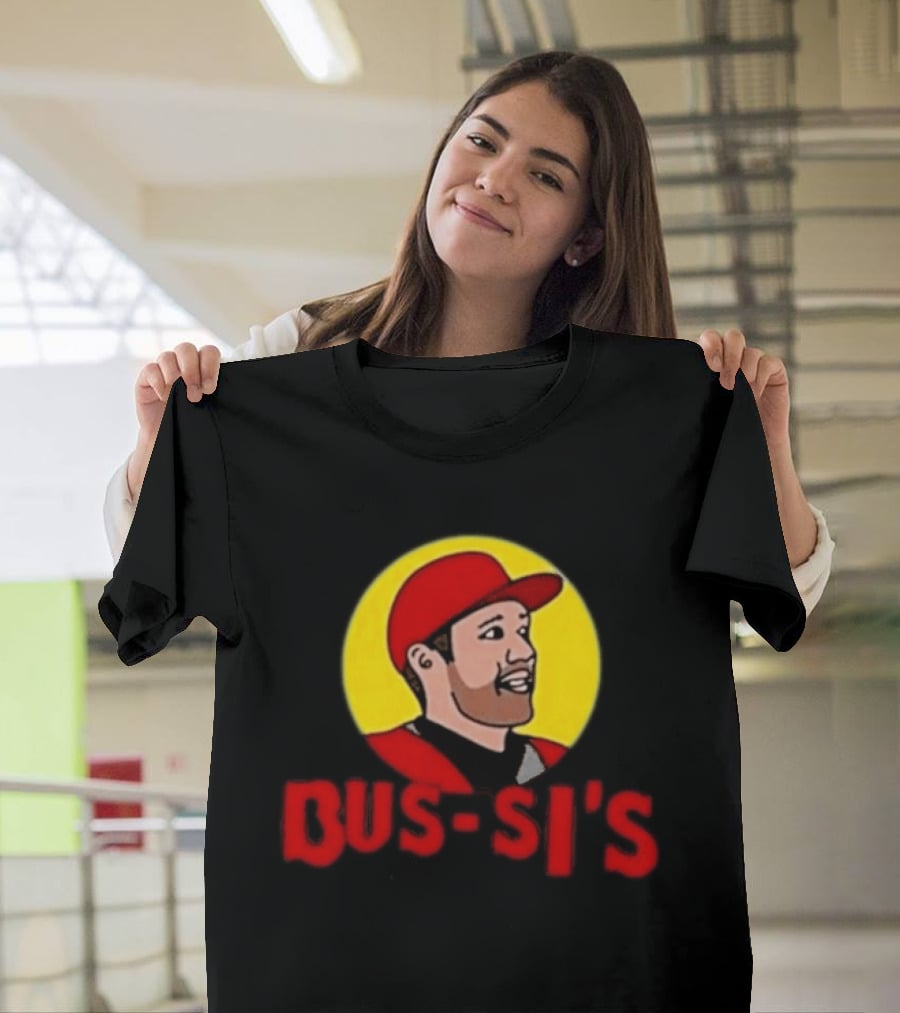 Carolina Hurricanes Bus Si's Red Cap T-Shirt