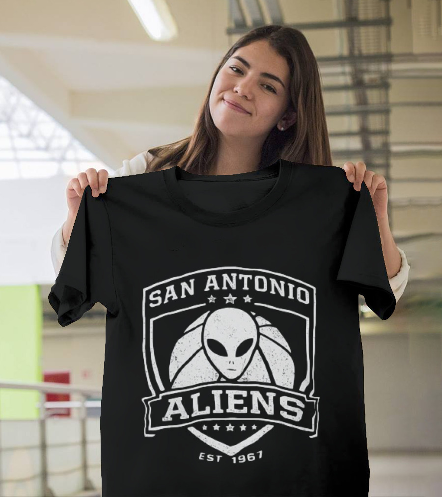 San Antonio Aliens Est. 1967 Basketball Alien T-Shirt