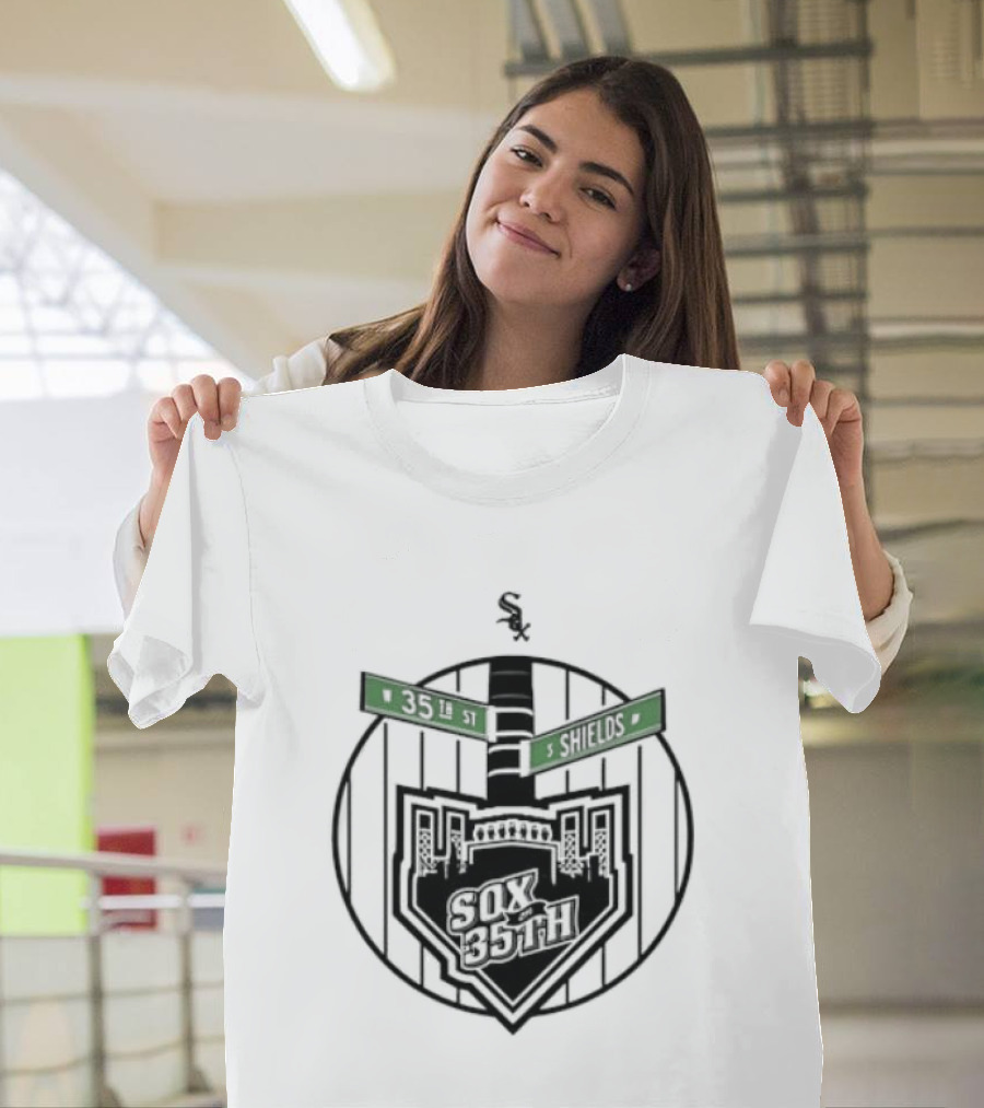 White Sox 35th Shields Baseball Vintage Circle T-Shirt