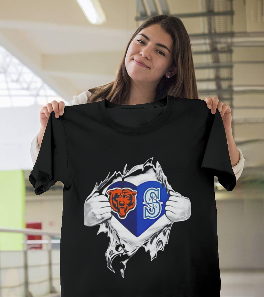 Chicago Bears Seattle Mariners Heart Ripping Through Chest Sports Fan T-Shirt