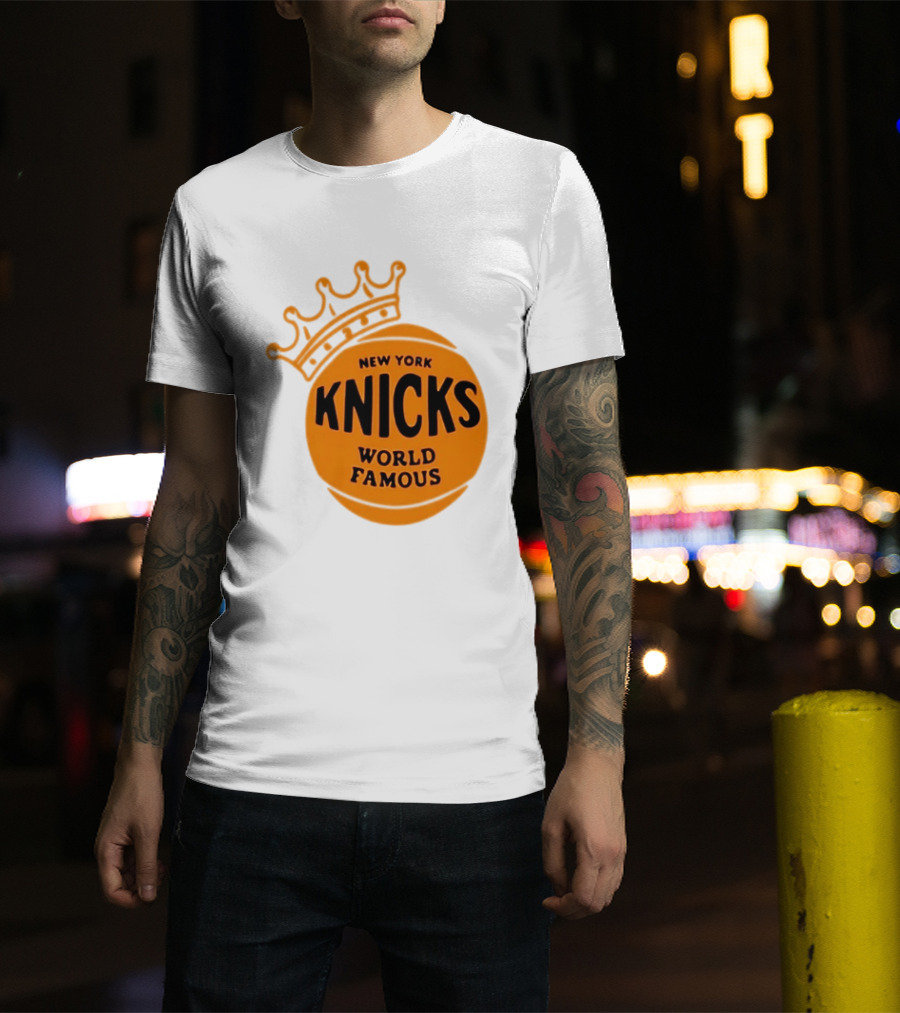 New York Knicks NBA Basketball World Famous Crown T-Shirt