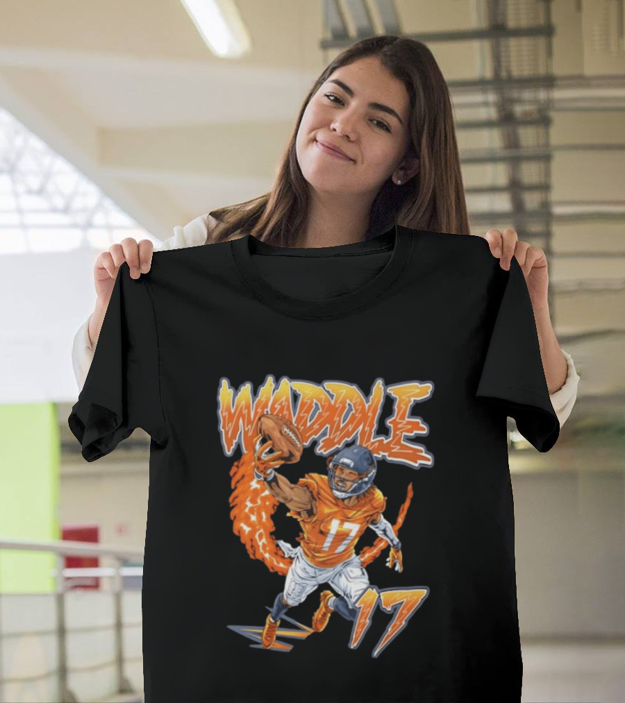 Waddle Number 17 Miami Football Player T-Shirt