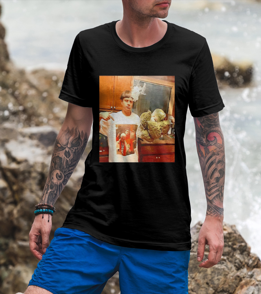 Oliver Tree Cannabis Oversized Buds And With Smoking Image T-Shirt