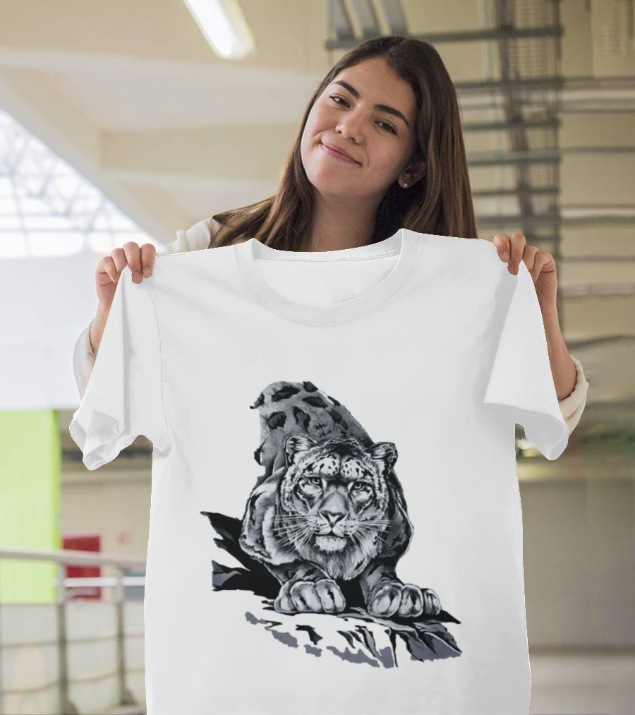 Snow Leopard Harlequin Nature Wildlife Majestic Predator T-Shirt