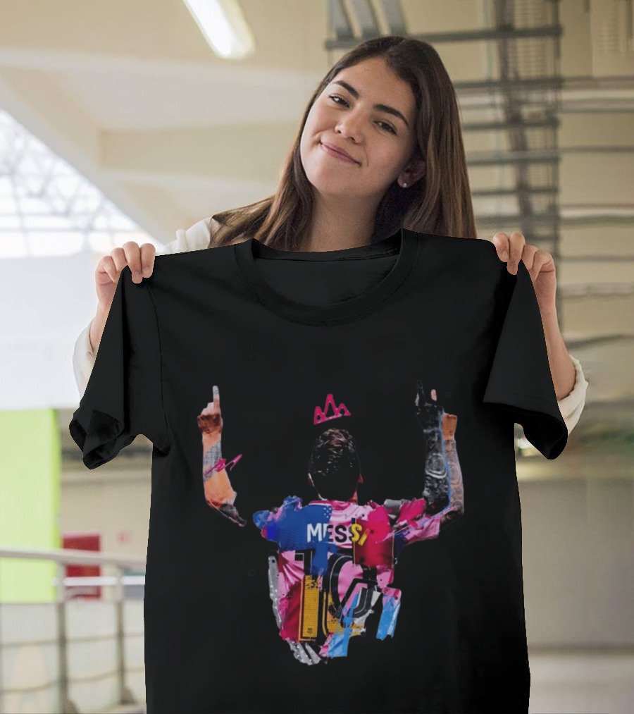 Messi 10 Barcelona Iconic Celebration T-Shirt