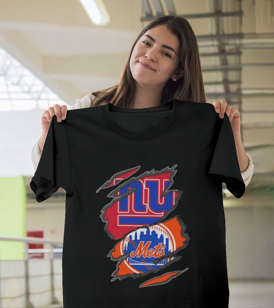 New York Giants New York Mets Ripped Reveal Football Baseball T-Shirt