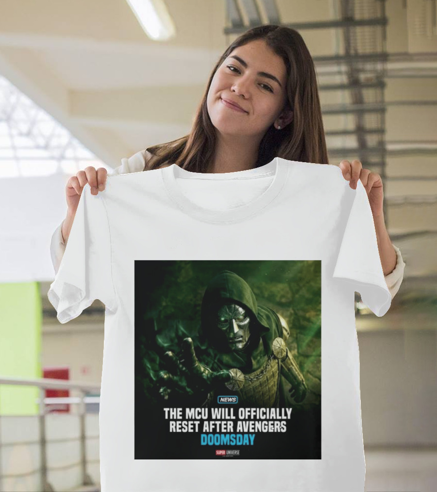 Avengers Doomsday MCU Reset Announcement Super Universe News T-Shirt