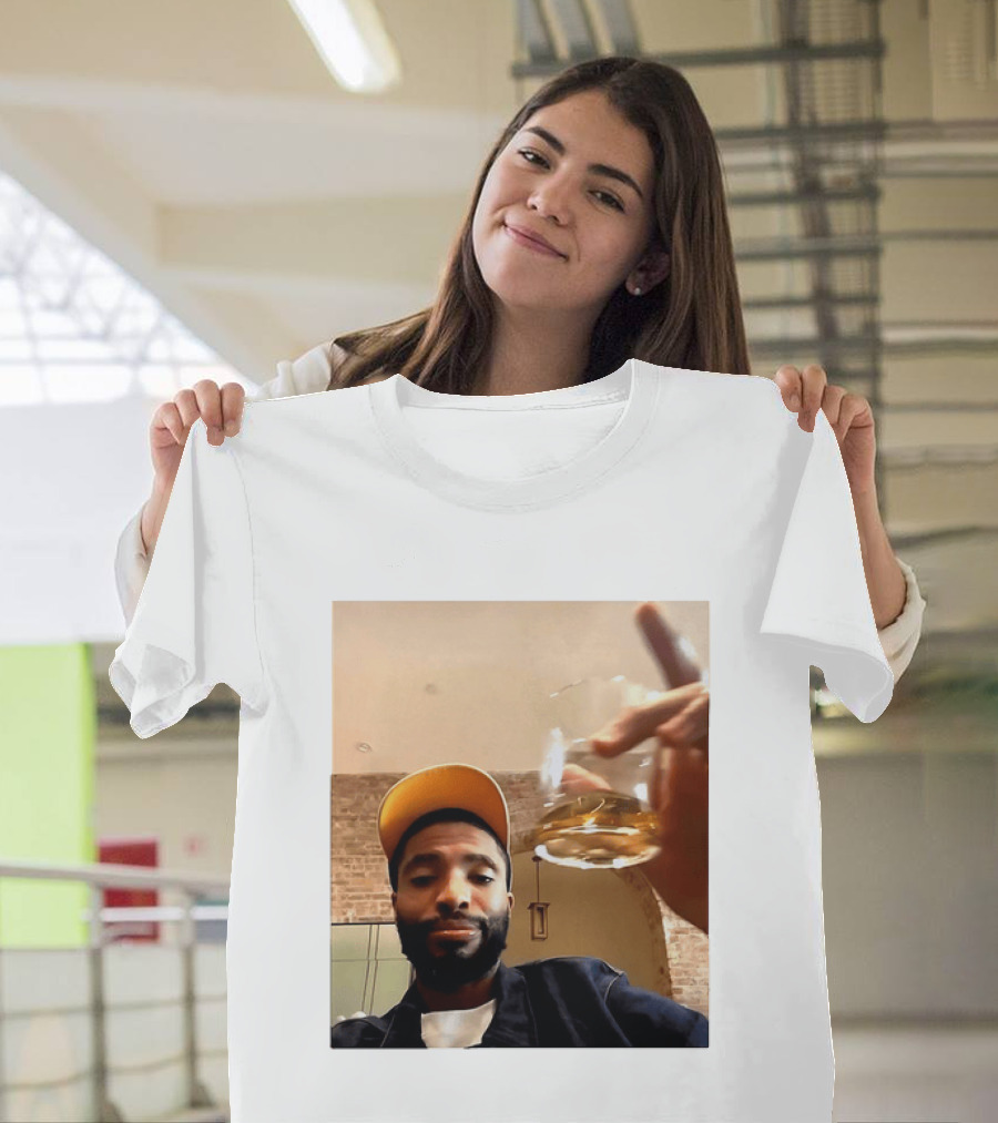 Mikal Bridges New York Knicks Live Stream Hat And Cheers Moment T-Shirt
