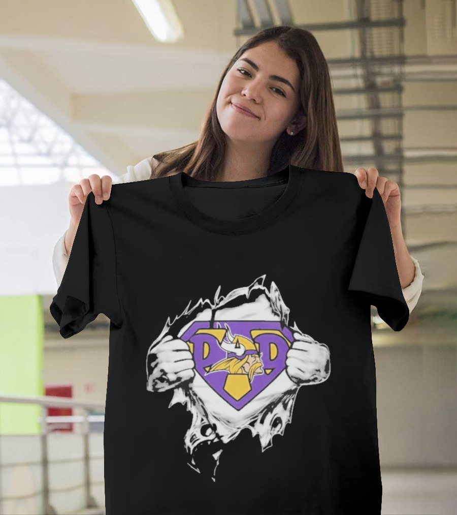 Minnesota Vikings Super Dad Purple Yellow Ripped Chest T-Shirt