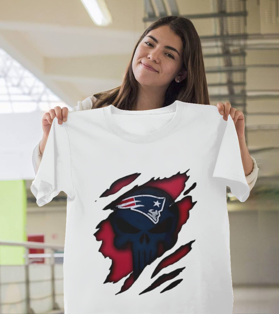 Patriots Skull Rip T-Shirt
