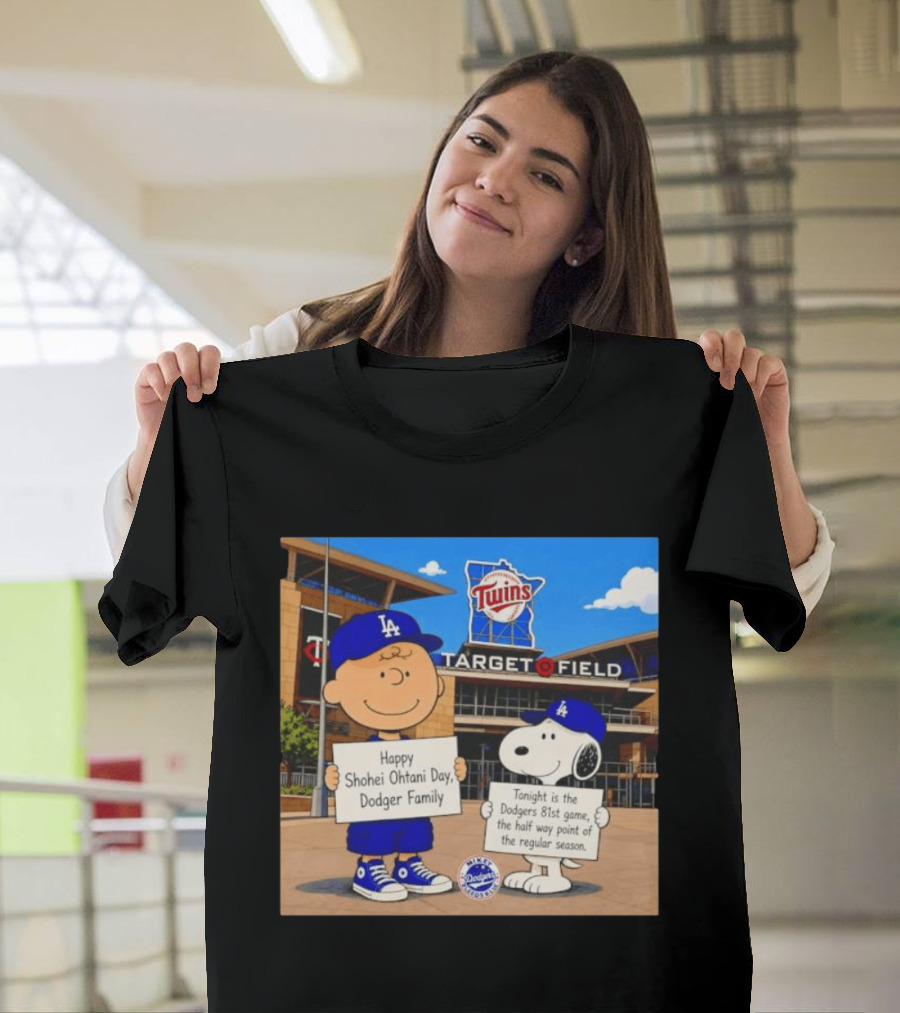 Snoopy And Charlie Brown Happy Shohei Ohtani Day Dodgers Twins Target Field T-Shirt
