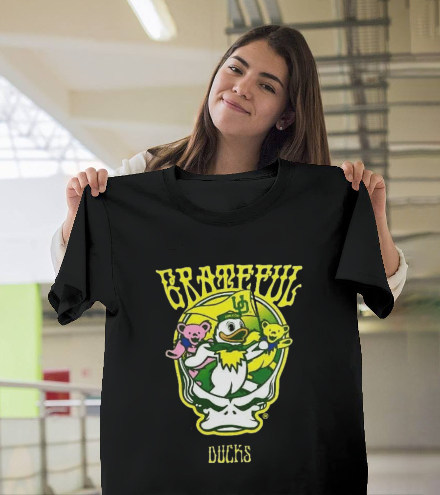 GratefulDucks Oregon Ducks 2025 Football Team Collaboration T-Shirt