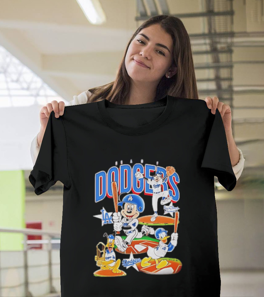 MOONLANDGOODS 2020 Mickey Goofy Pluto Donald Baseball Team Los Angeles Dodgers T-Shirt