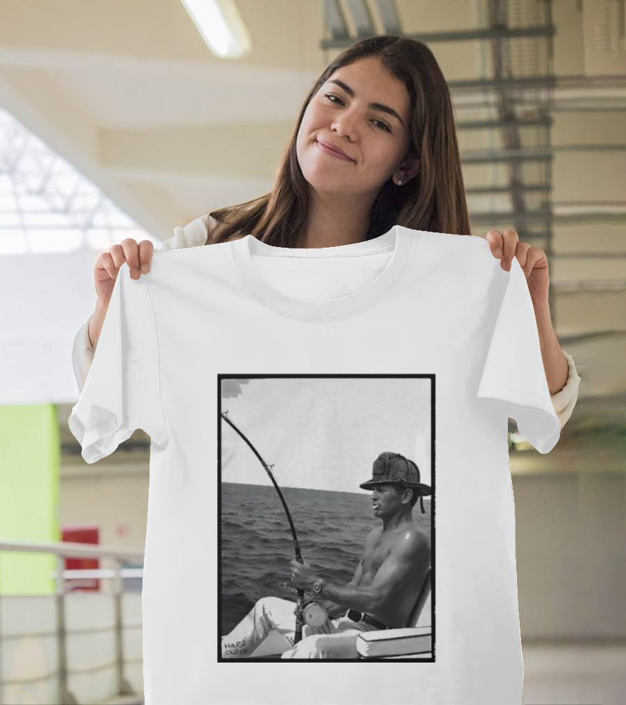 Paul Newman Fishing Wrk Hrd Ply Hrd HARRISON1973 T-Shirt