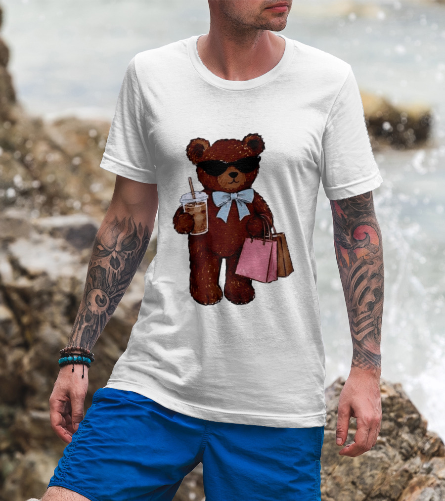 Cool Teddy Bear Shopping With Treats And Accessories T-Shirt