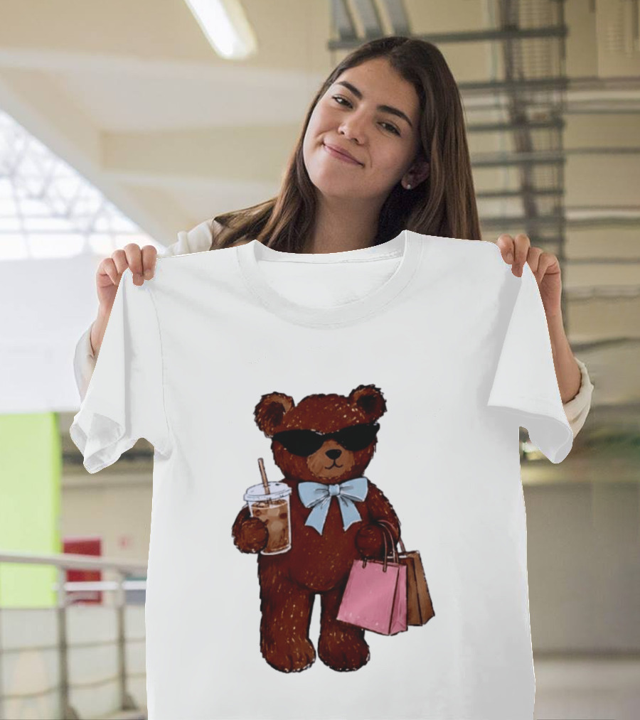 Cool Teddy Bear Shopping With Treats And Accessories T-Shirt