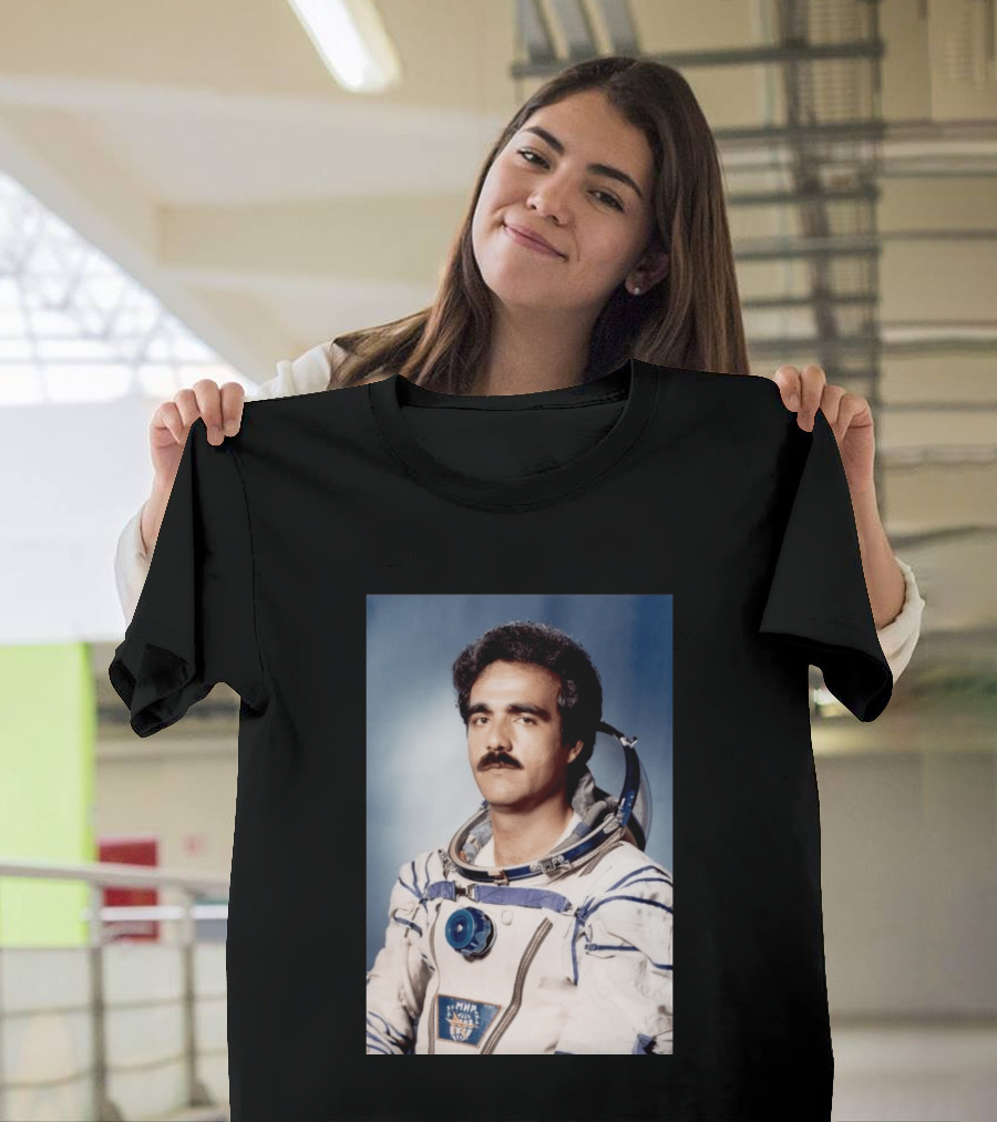 Abdul Ahad Momand Afghan Astronaut In Space Suit T-Shirt