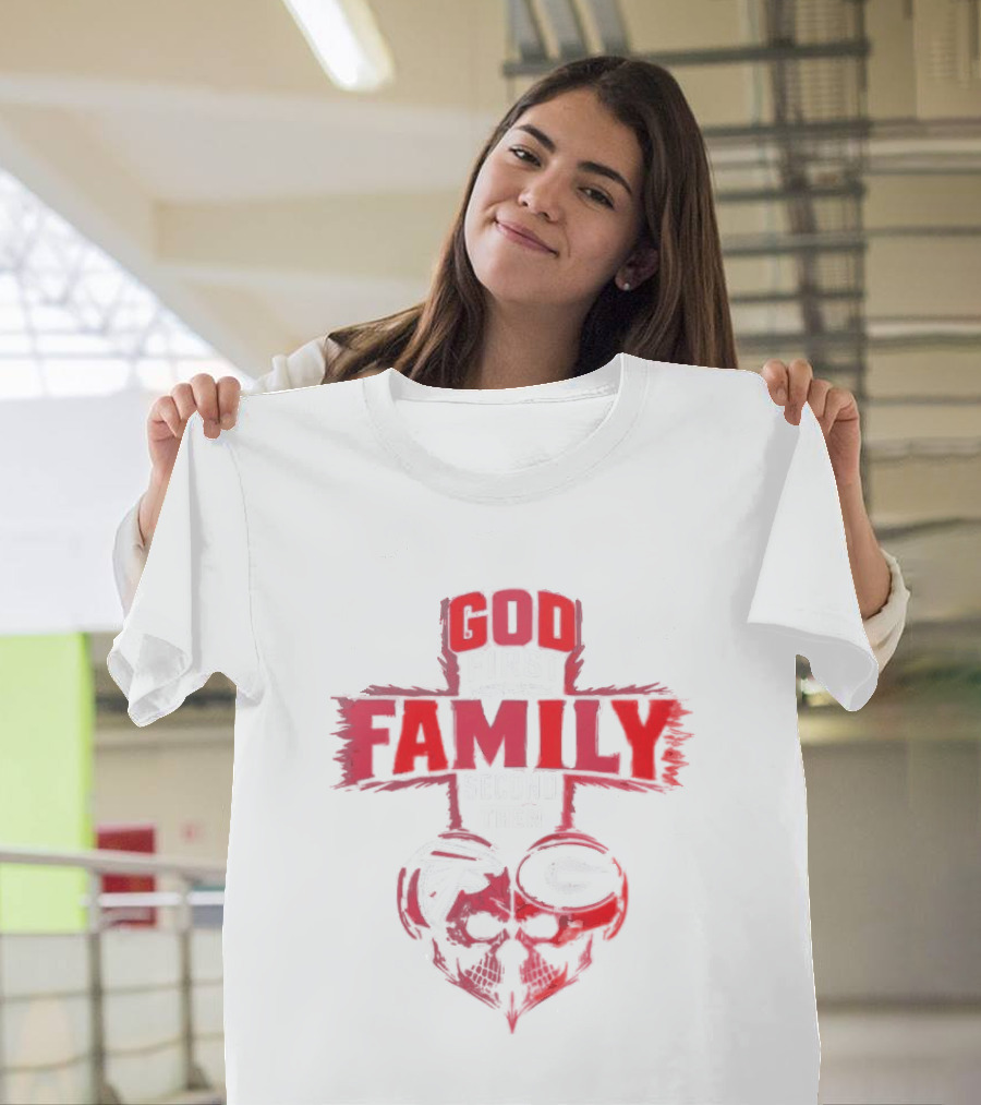 God First Family Second Then Atlanta Falcons Georgia Bulldogs Skull T-Shirt