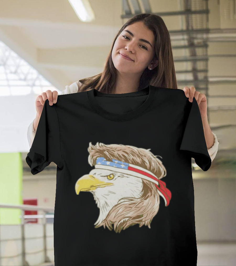 Bald Eagle With American Flag Bandana And Patriotic Hair T-Shirt