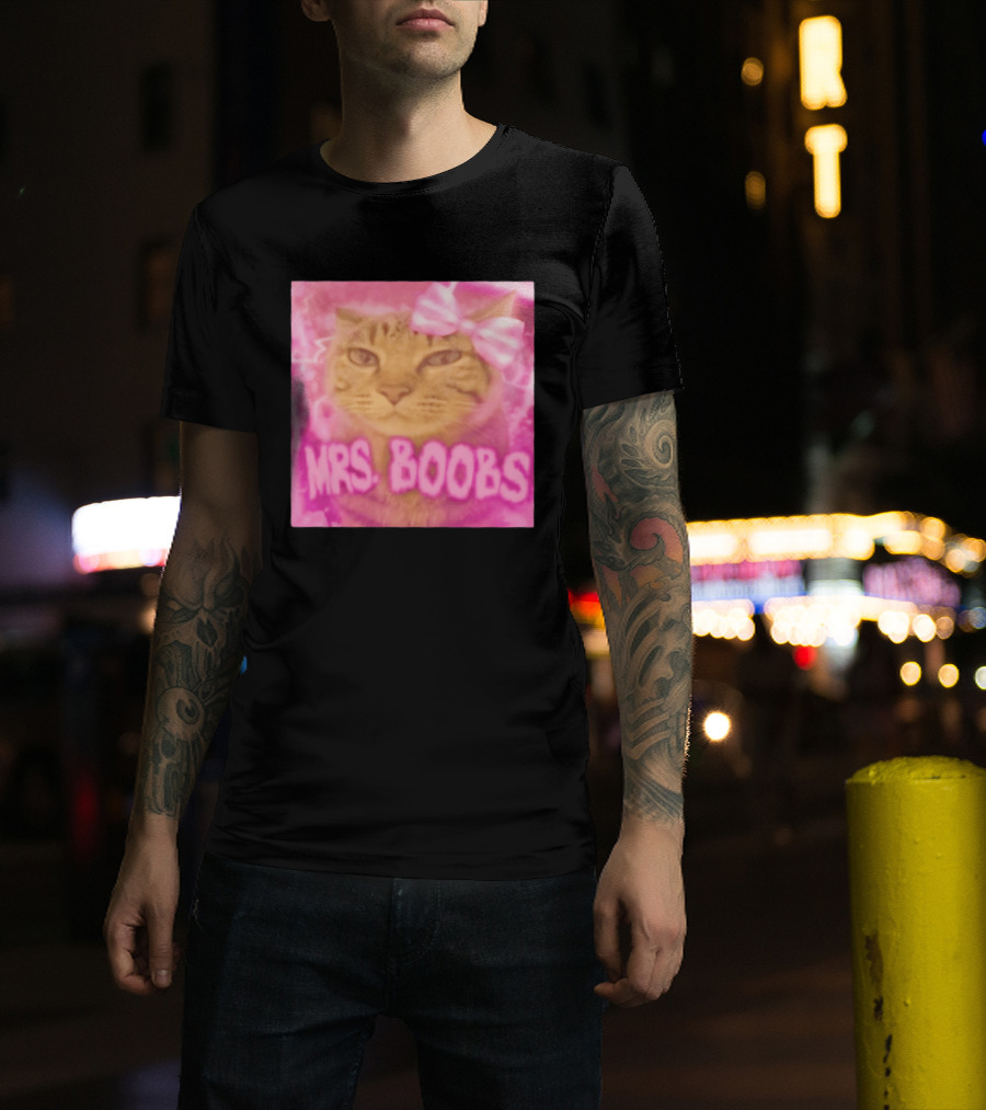 Mrs Boobs Cat Pink Aesthetic With Bow T-Shirt