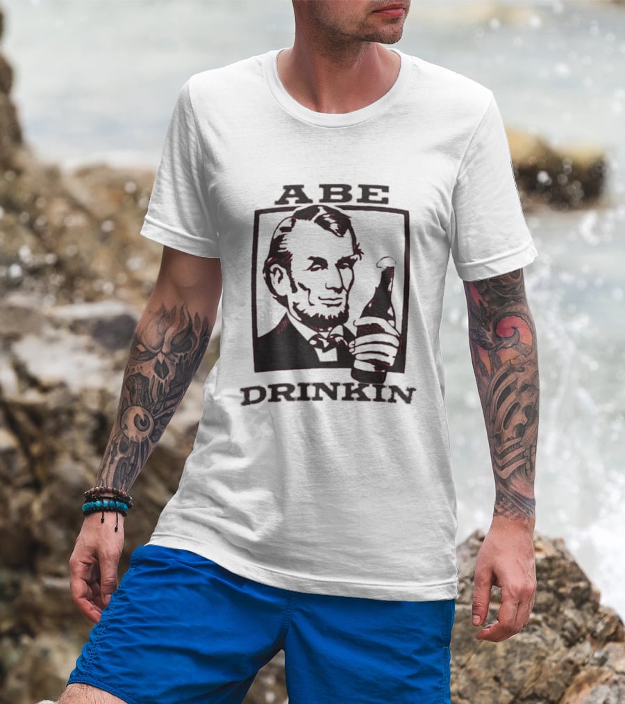 Abe Drinkin Abraham Lincoln Holding Bottle T-Shirt