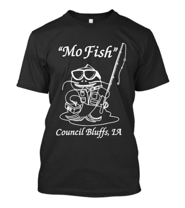 Mo Fish Council Bluffs IA Fishing Catfish With Rod And Tackle Box T-Shirt