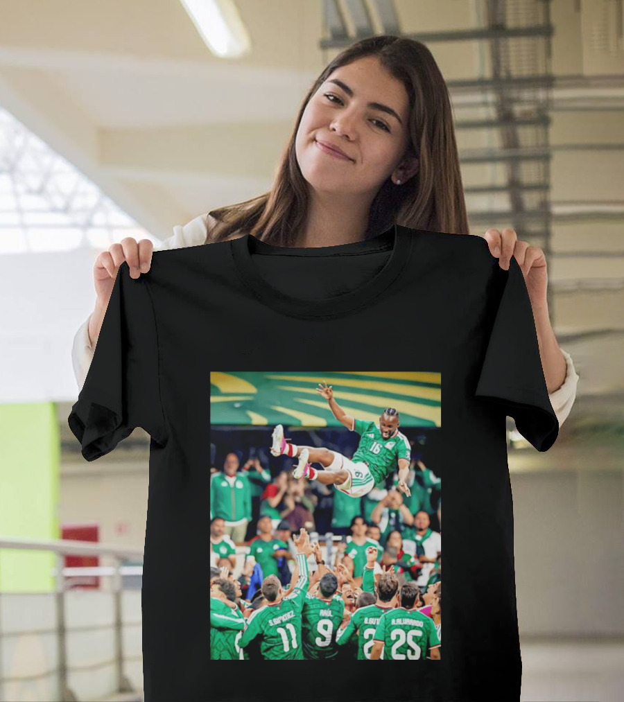 Mexican Football Celebration Julián Quiñones S. Giménez Raúl A. Alvarado Team Spirit T-Shirt