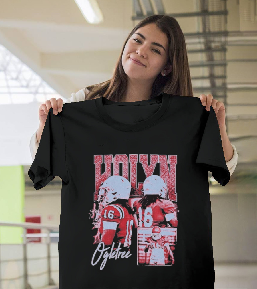 Kolyn Ogletree Number 16 Football Action Georgia Bulldogs T-Shirt