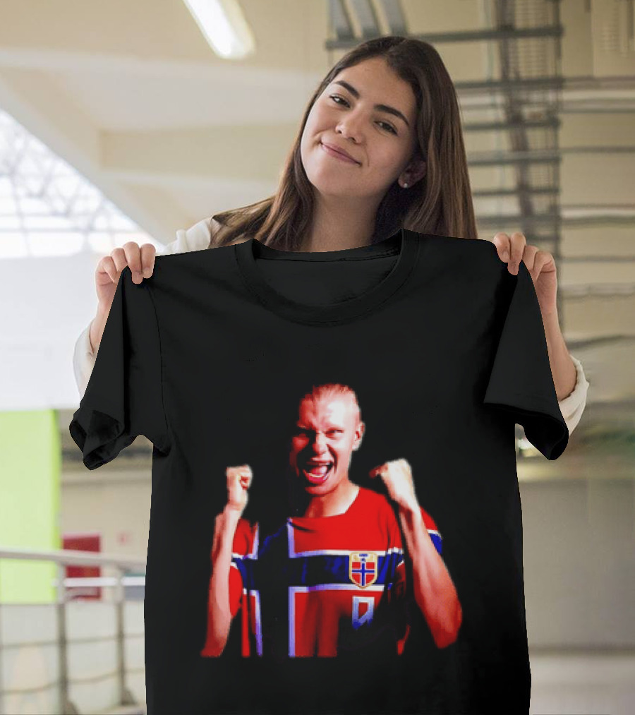 Erling Haaland Norway Football Team Norwegian Flag Iconic Striker Celebration T-Shirt