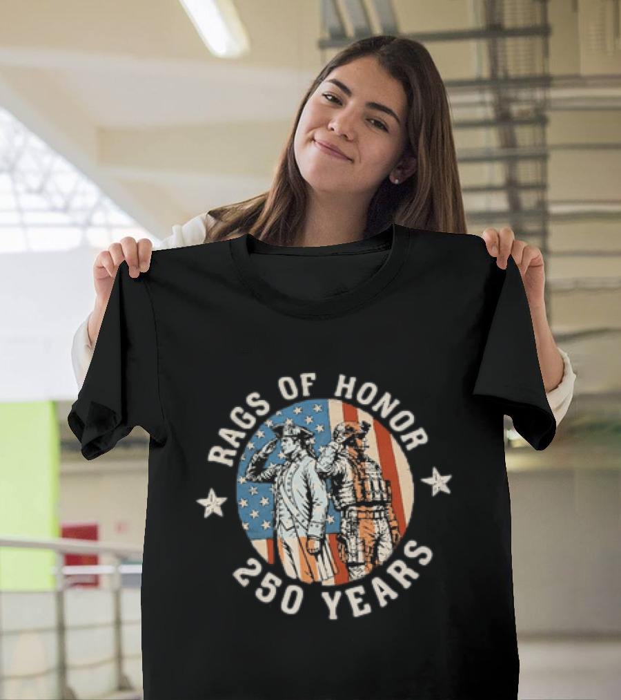 Rags Of Honor 250 Years Revolutionary War Patriot Distressed American Soldier Flag T-Shirt