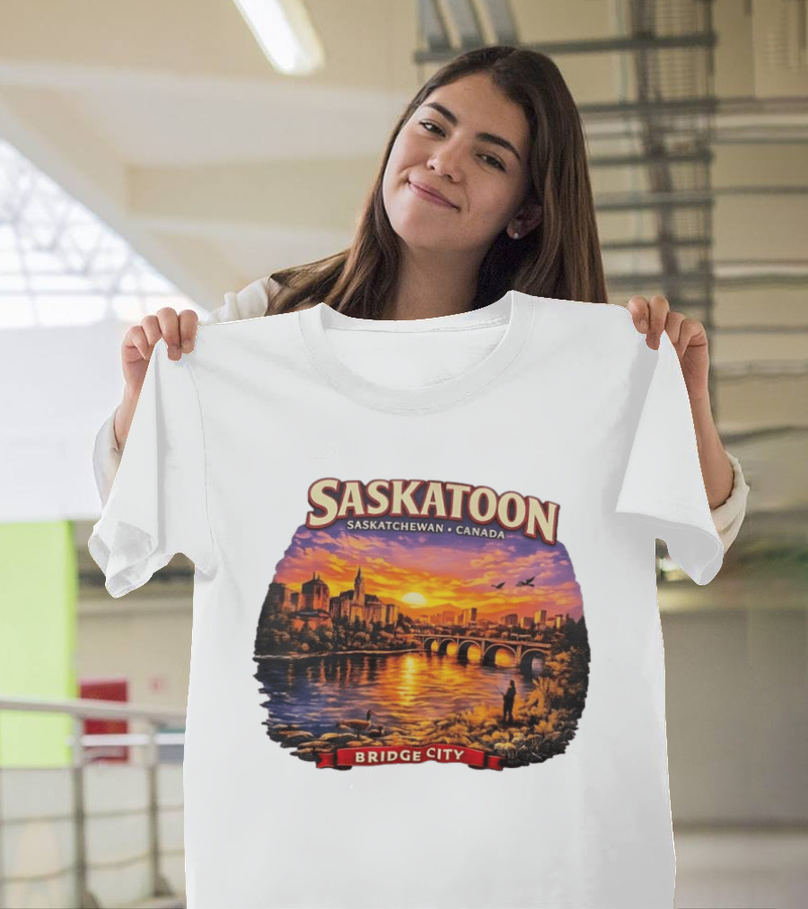 Saskatoon Saskatchewan Canada Sunset Bridge City T-Shirt